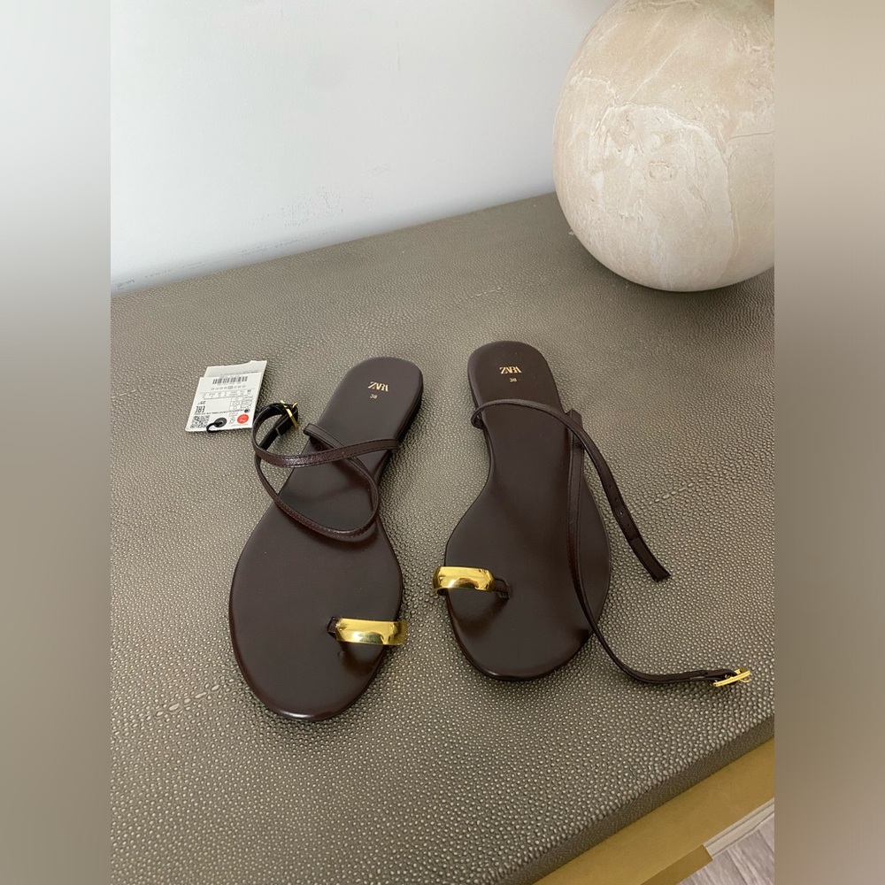 Zara metal ring toe-post leather sandals